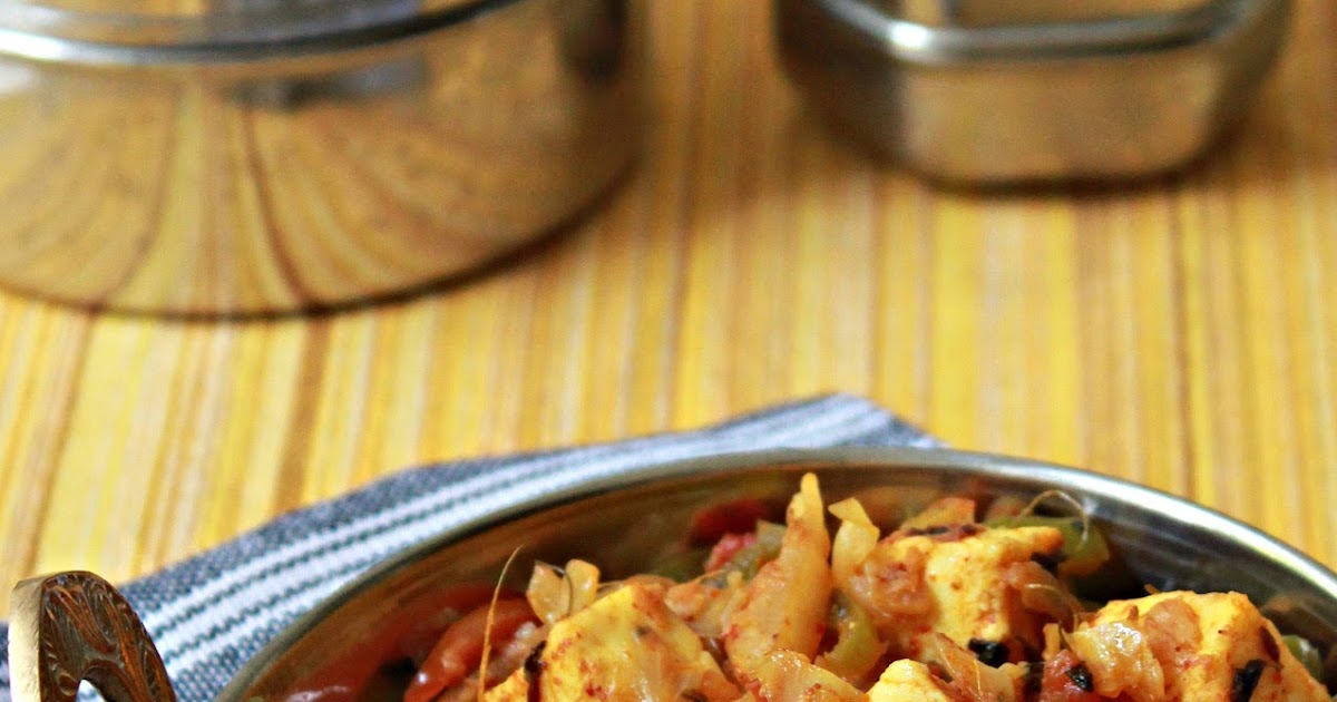 Aromatic Cooking Cabbage & Paneer (Indian Cottage Cheese) Curry