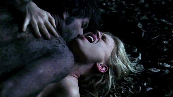 Naked scene from interview with a vampire