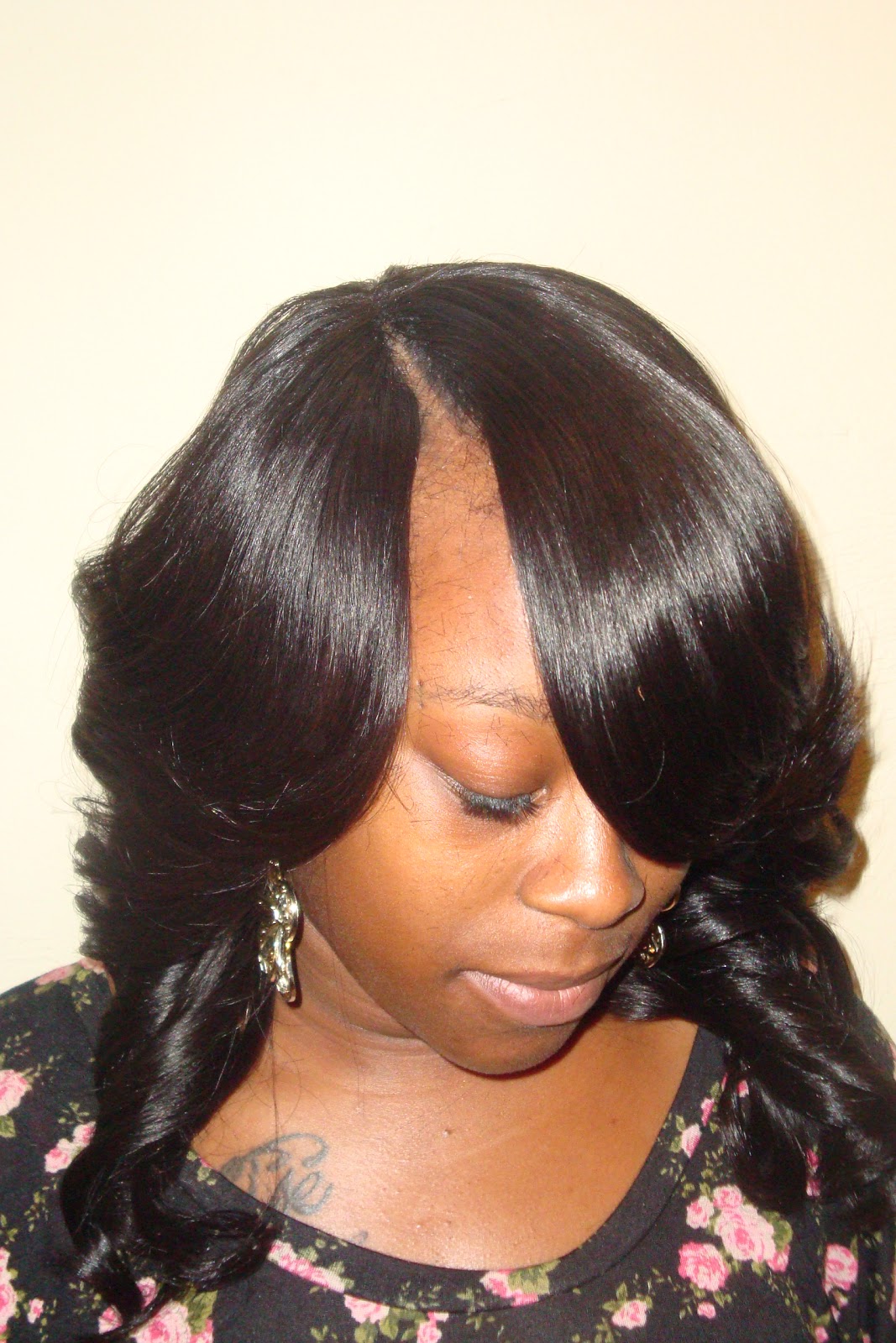 YINKA'S ULTIMATE HAIR DESIGNS: Look Book:Sew-ins, Bobs ...