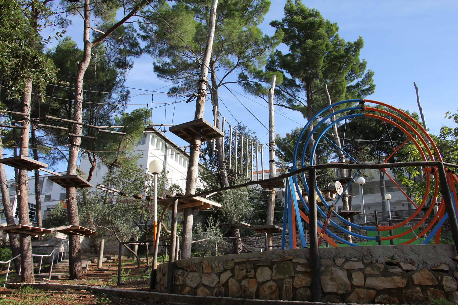 Roots Of Pharmacy 2012