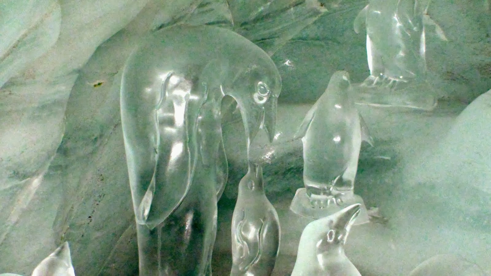 Sculptures au Palais des glaces
