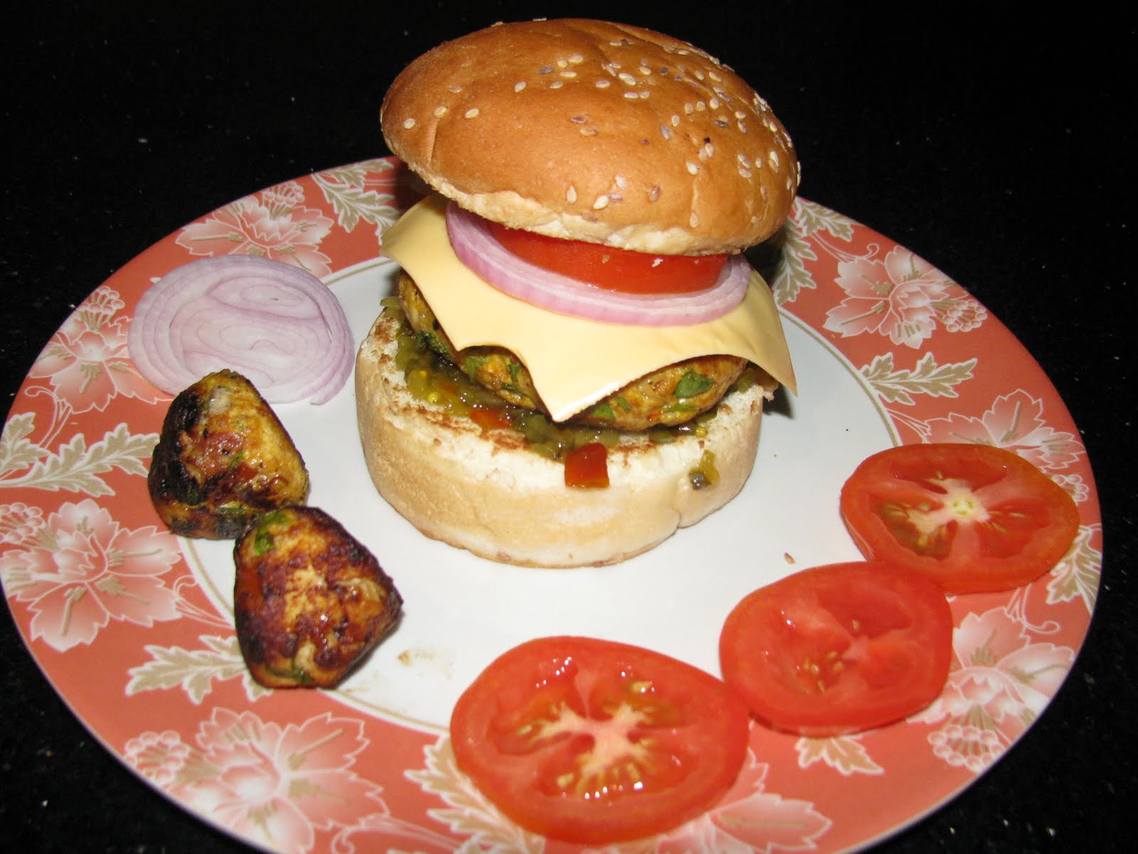Food Slice Chicken Burger with minced chicken