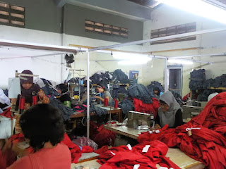 Proses produksi garmen