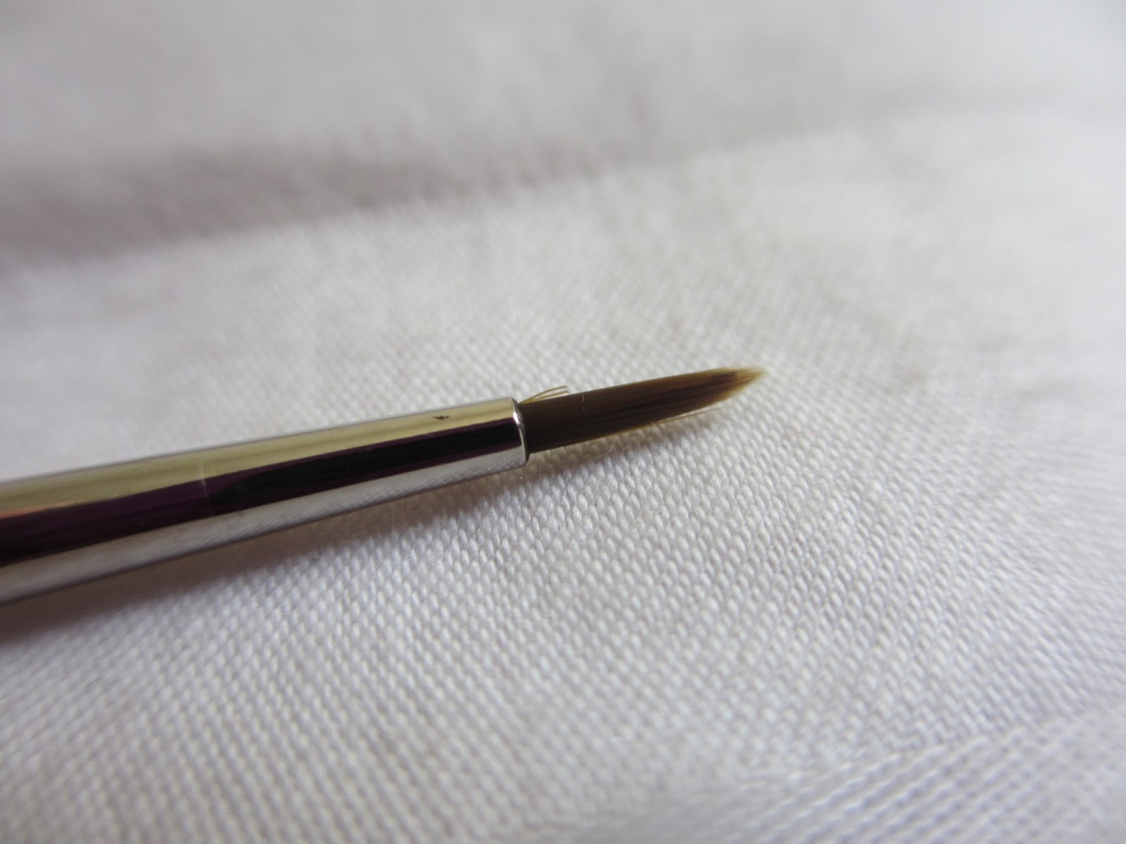 Eyeshadow Addicts Anonymous A Guide to MAC Eye Brushes