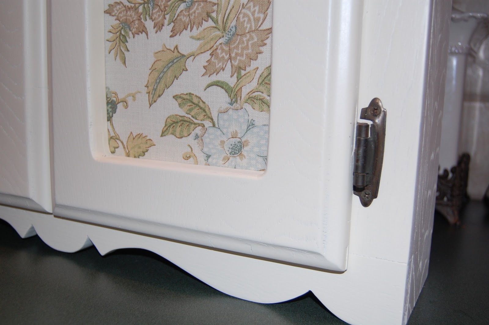 Sweet Ava Kate Antique Medicine