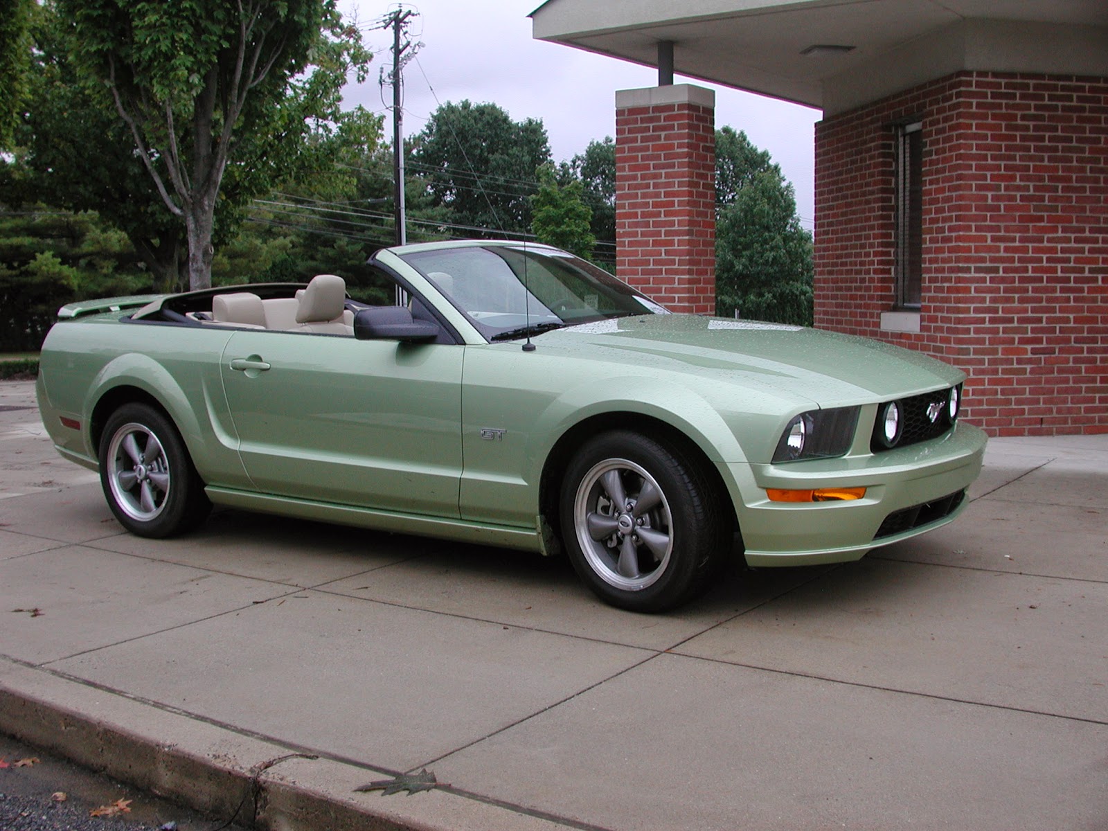 Ford Mustang Convertible