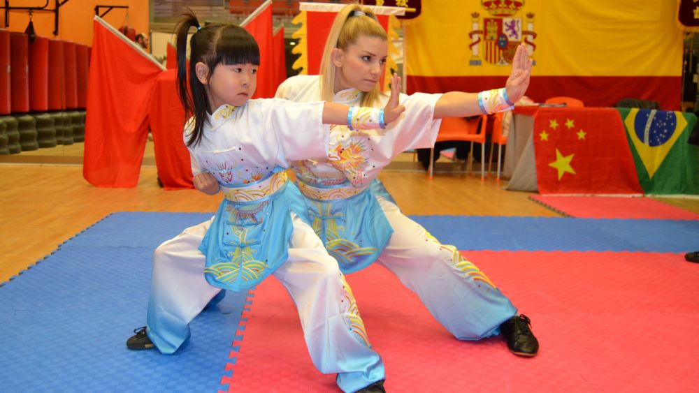 Kung-Fu en Madrid  - Shaolin Kung Fu Madrid - Tlf 626 992 139 Master Senna y Paty Lee