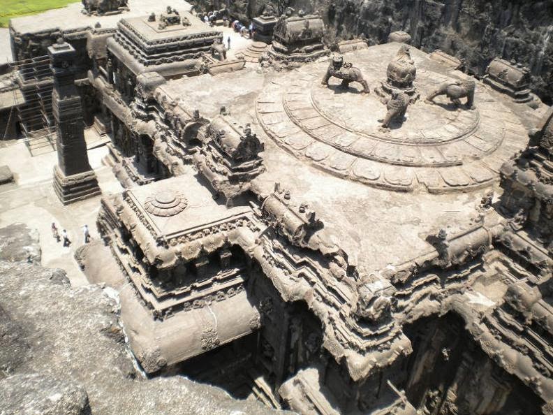 Lions at Rock cut kailash temple