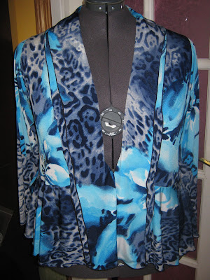 McCall 6844 Cardigan blue tropical cheetah ity knit www.sewplus.blogspot.com