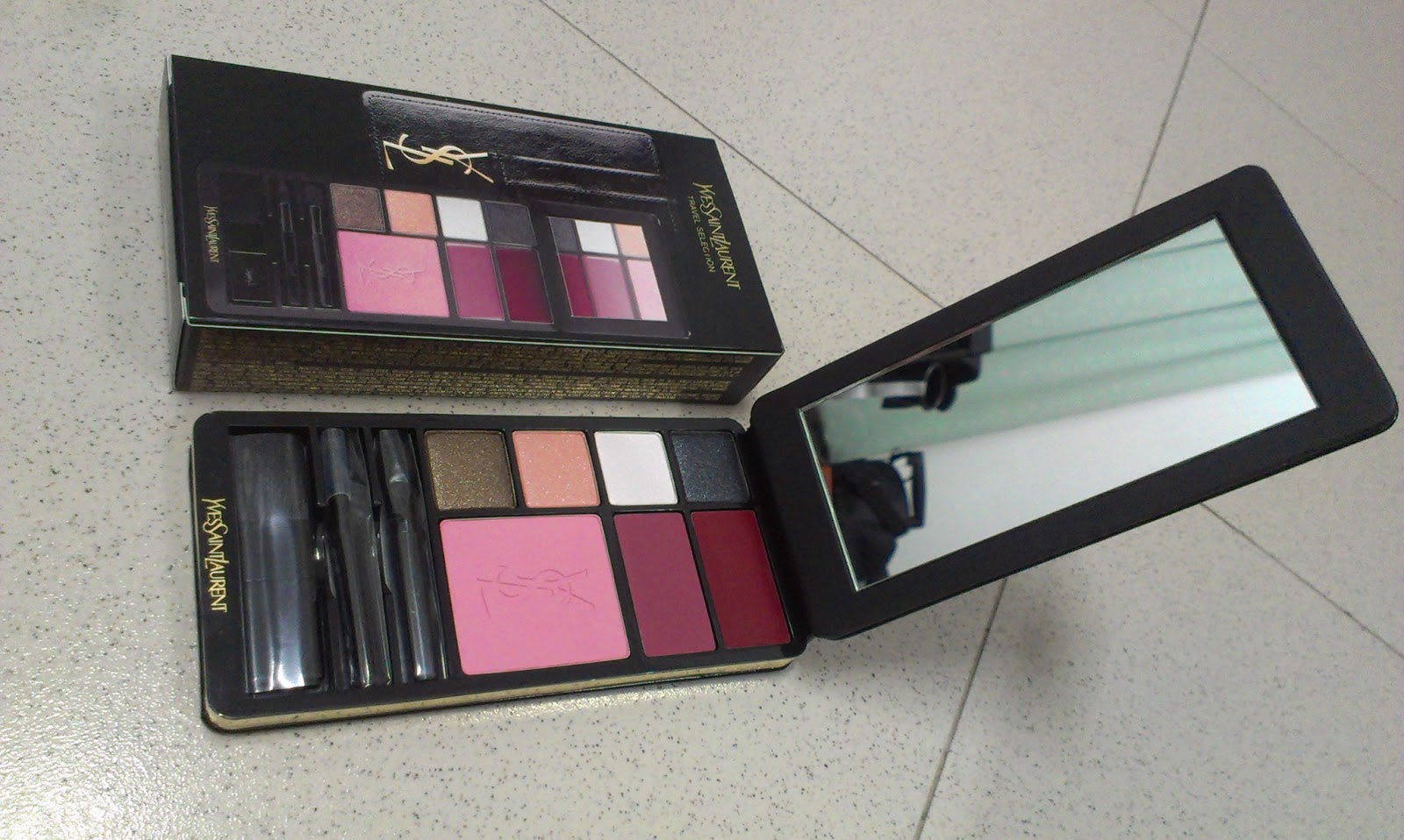 Makeup & Hairdo Addicted YSL Makeup Palette (Travel Collection)