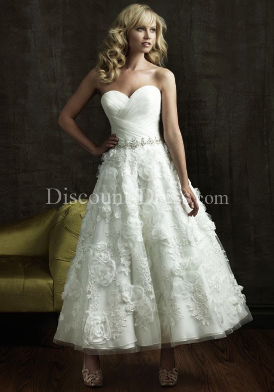 Fit-N-Flare Sweetheart Floor Length Attached Satin Beading Wedding Dress 