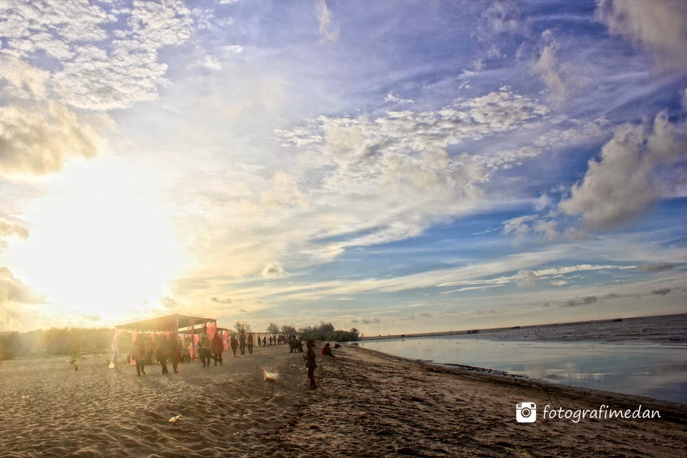 Pesona Alam Wisata Pantai Romantis (Romance Bay) Sumatera ...