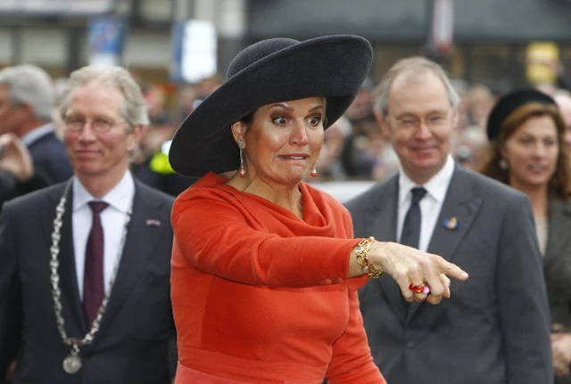 Queen Maxima visits the Veenkoloniaal Museum