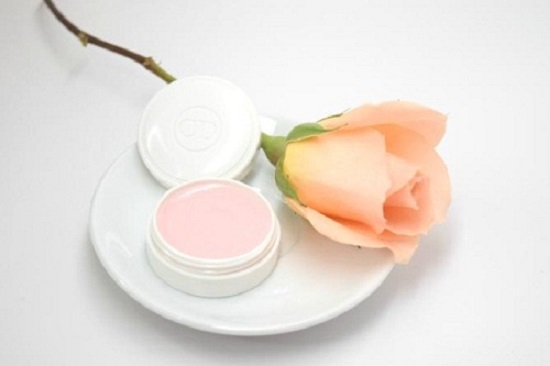 [Image: lam-dep-voi-hoa-hong-5.jpg]