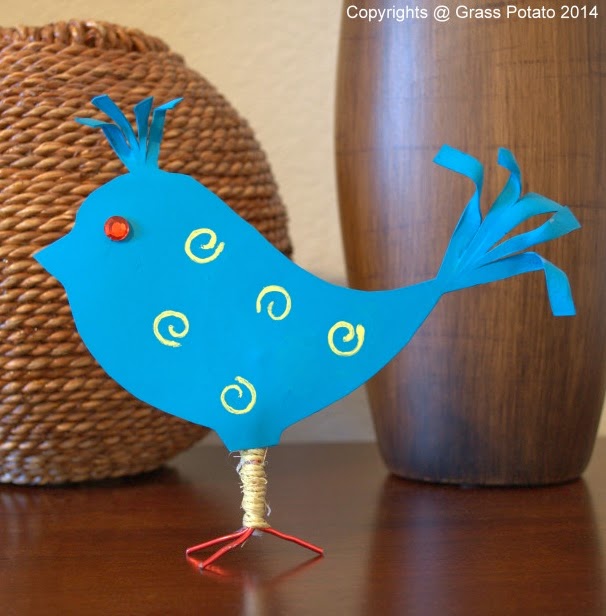 http://grasspotato.wordpress.com/2014/03/25/recycled-plastic-bottle-spring-bird/