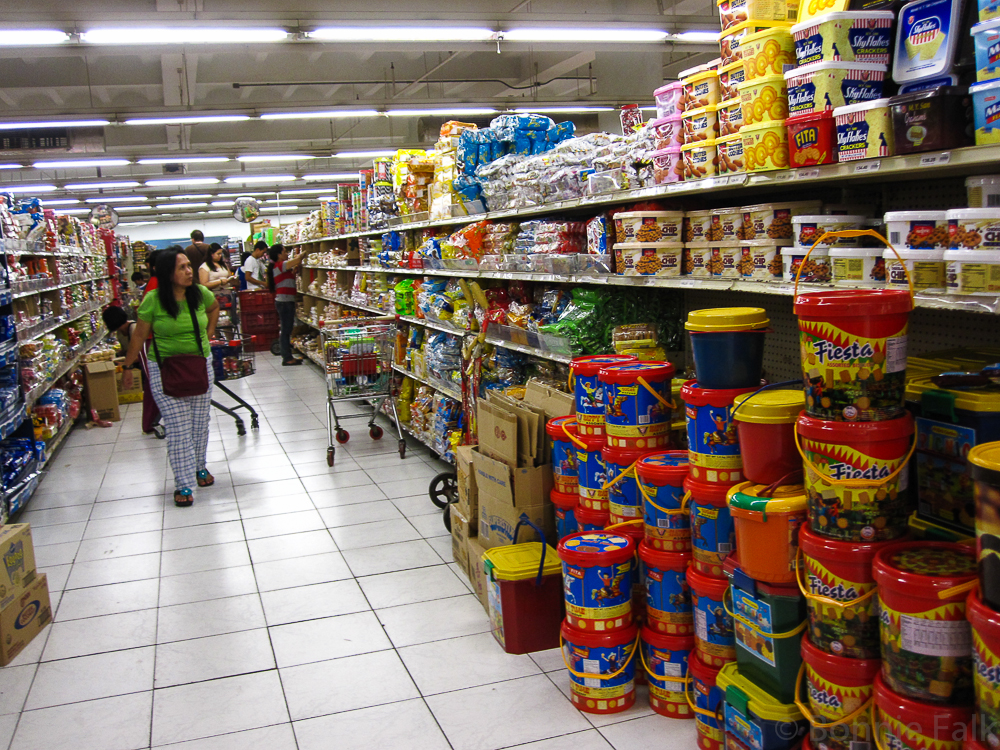 Is this the reason america keeps gaining weight? Uber Random: A to Z 2013: Grocery Stores