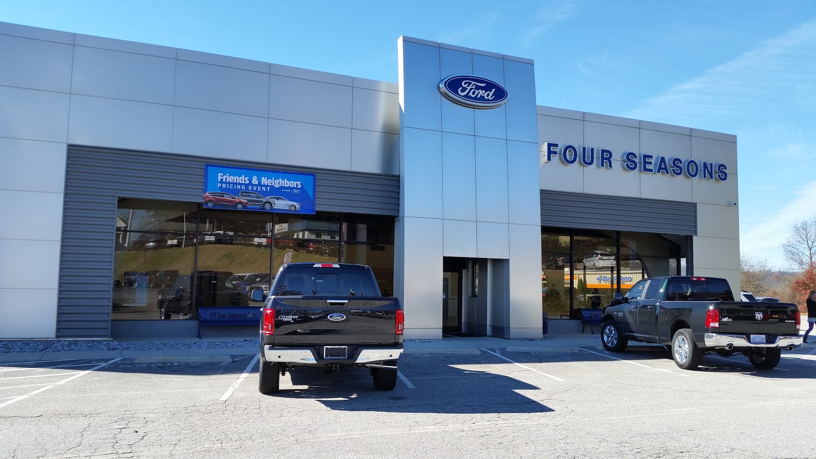 Four Seasons Ford Hendersonville Hosts Community Child Safety Event