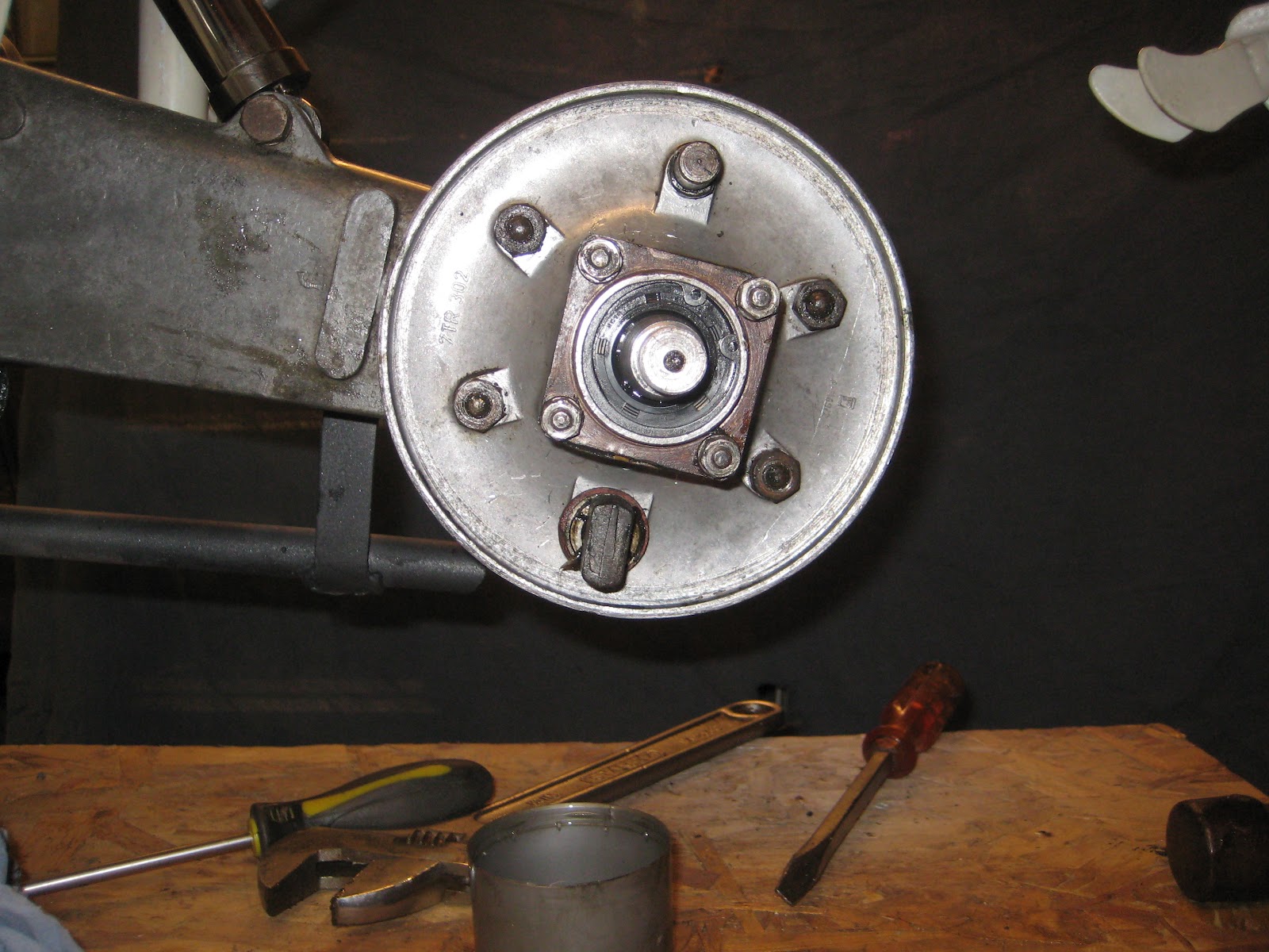 Lambretta LD restoration Axle and Pinion bearings and seals