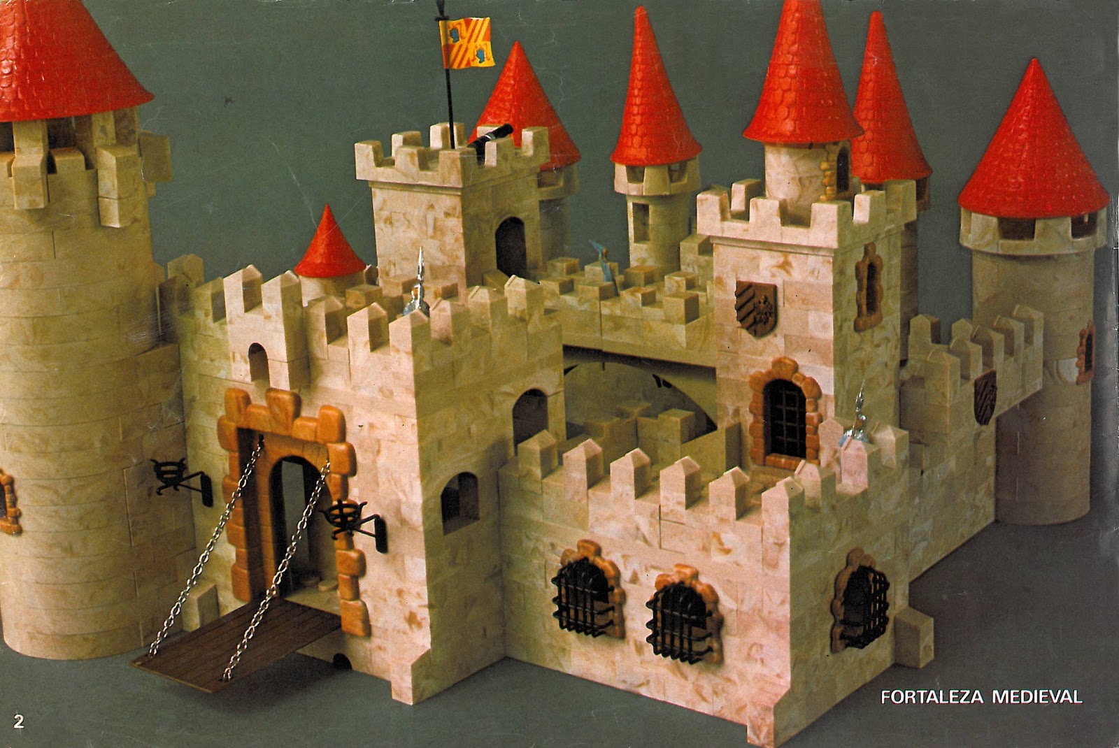 Memorias de plástico y papel Exin Castillos. Manual del Gran Alcázar XII