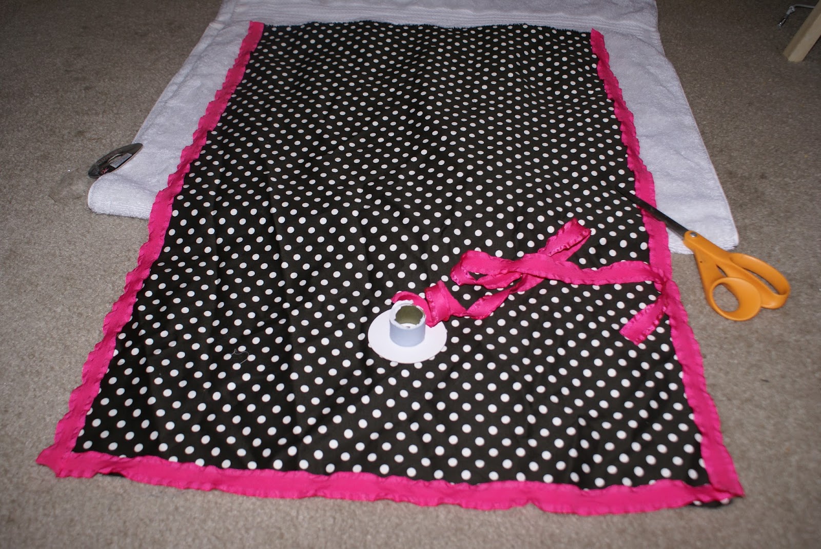 DIY No Sew Apron