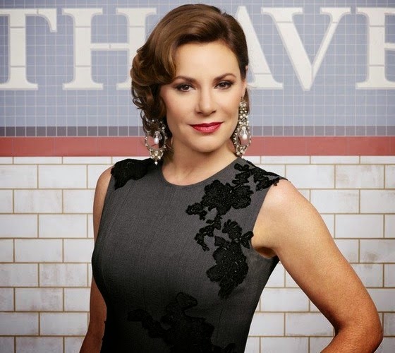 PHOTO Countess LuAnn de Lesseps Debuts Chic New Pixie Cut!