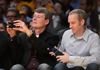 RIM CEO Watch NBA Competition and bring BlackBerry 10