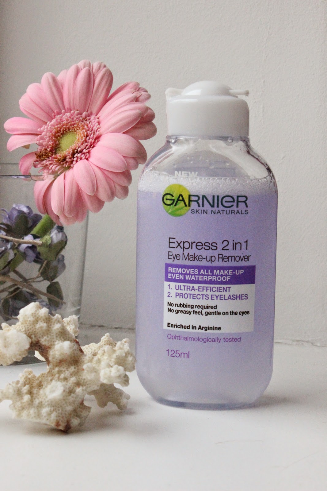 [ Beauty ] Garnier Express 2 in 1 Eye makeup remover LAURA VALUTA