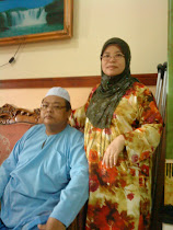 my abah n umie . .:)