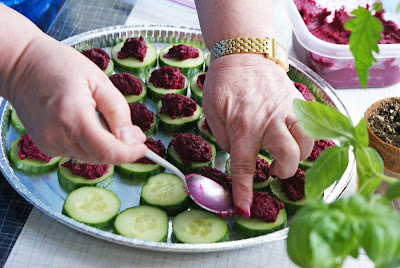 A Potluck! Potluck%2B %2Bbeet%2Bhummus A Potluck!