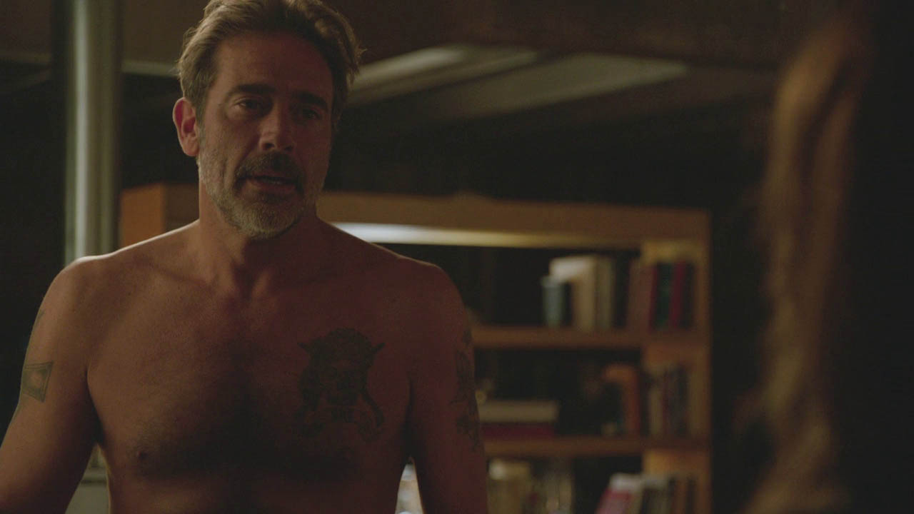 Jeffrey Dean Morgan shirtless picture gallery.