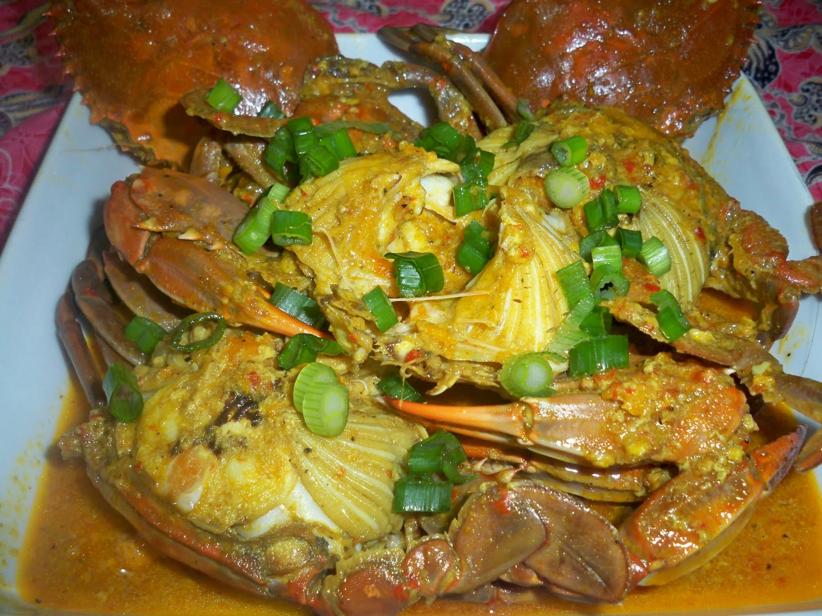 Sweet Coconut and Cumin Crab curry indonesian style ( kuri kepiting )