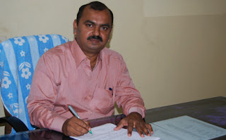 Dr. N. Arulmurugan, CEO, Pudukkottai, Discovered Thirumayam Rock Painting