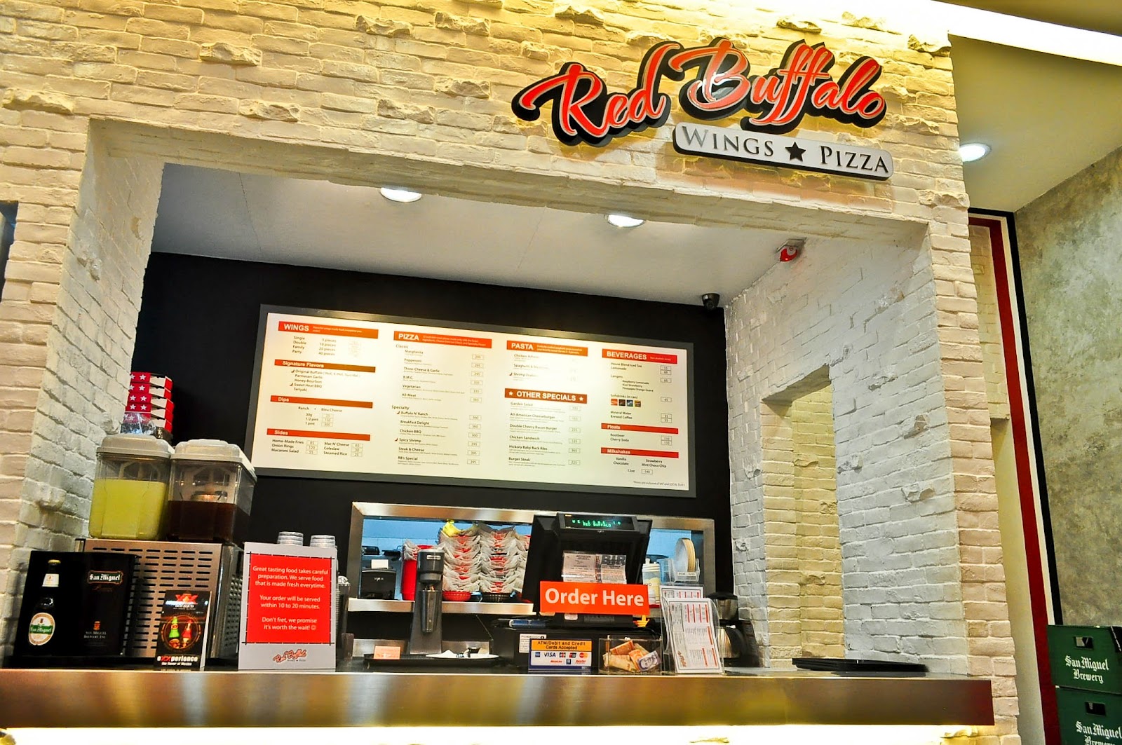 Red Buffalo Wings & Pizza Greenhills Town Center BERYLLICIOUS A Food, Lifestyle and Travel