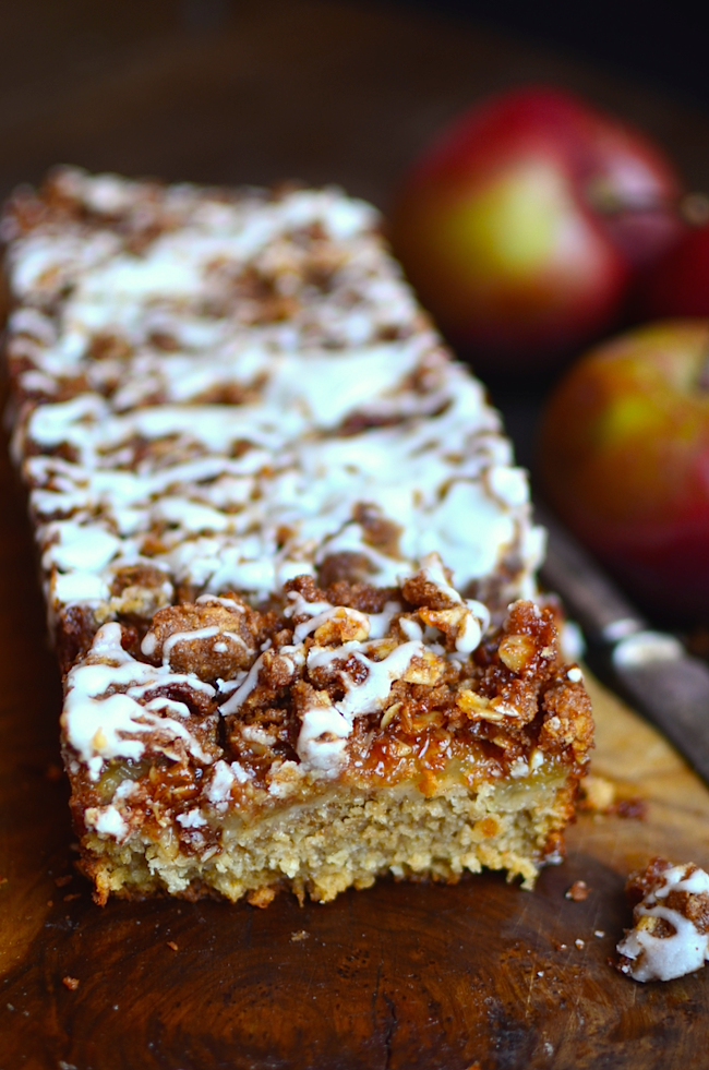 Yammie's Noshery Oatmeal Apple Coffee Cake with Crunchy Cinnamon