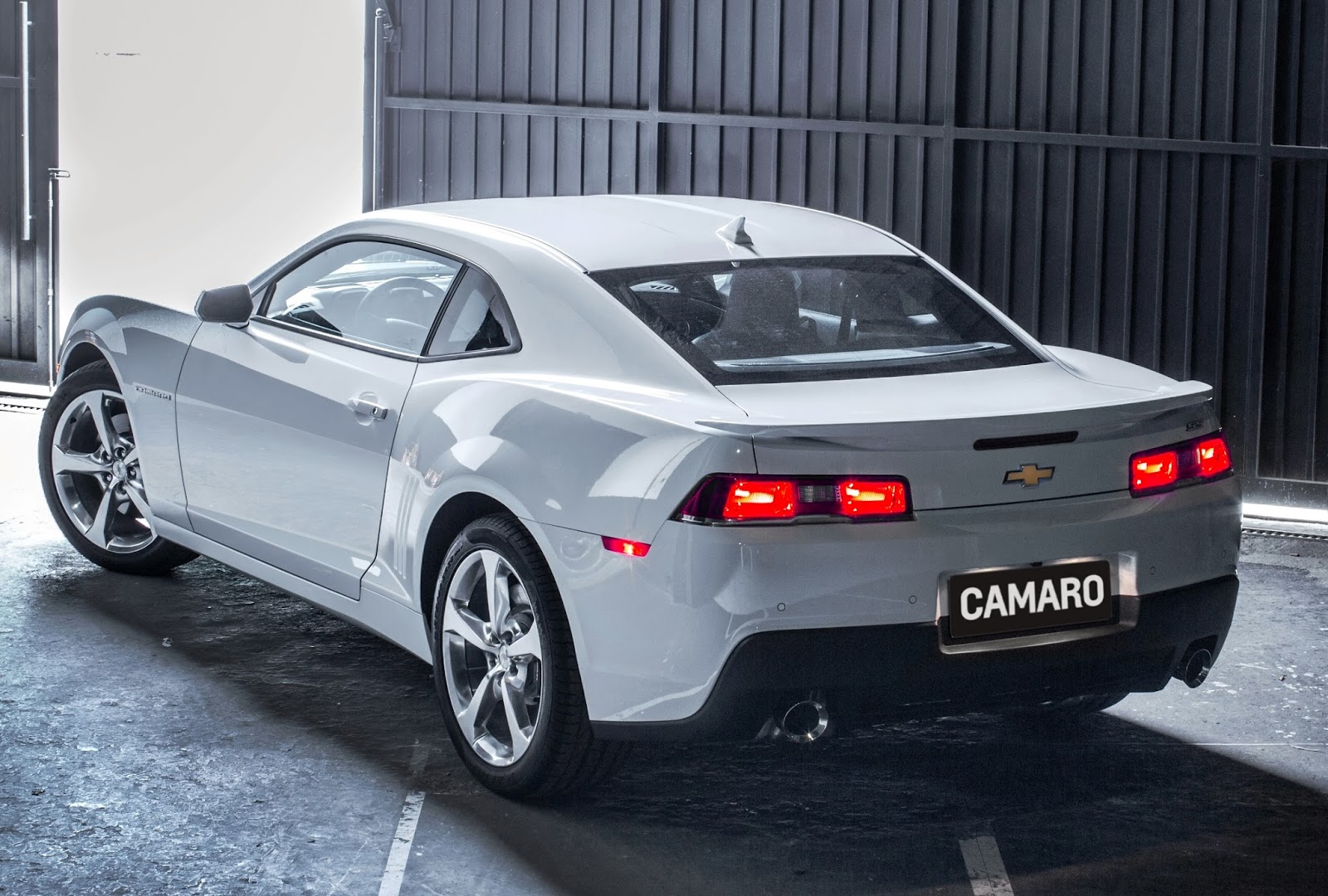 Chevrolet Apresenta Camaro 2014 No Brasil