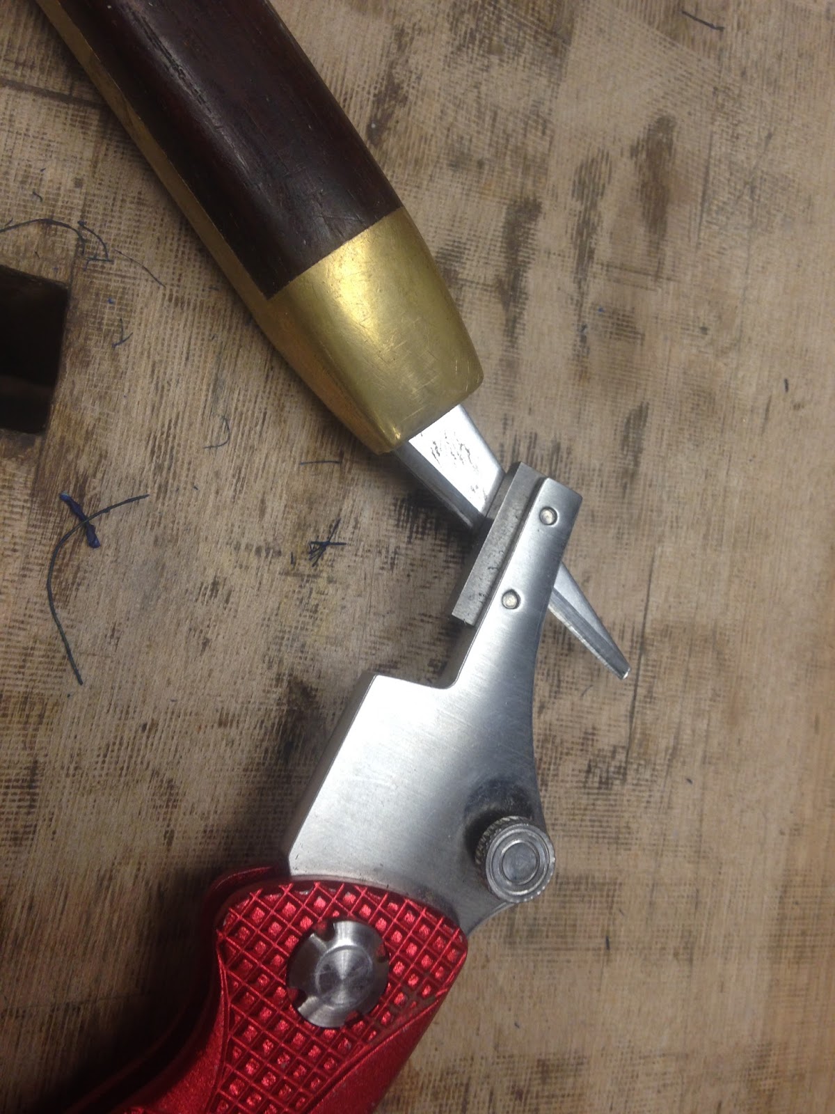 The Period Craftsmen: Lee Valley Carbide Sharpener