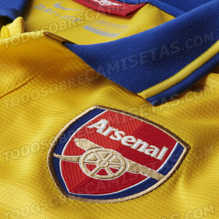 Arsenal+13+14+Away+Kit+Detailed.jpg