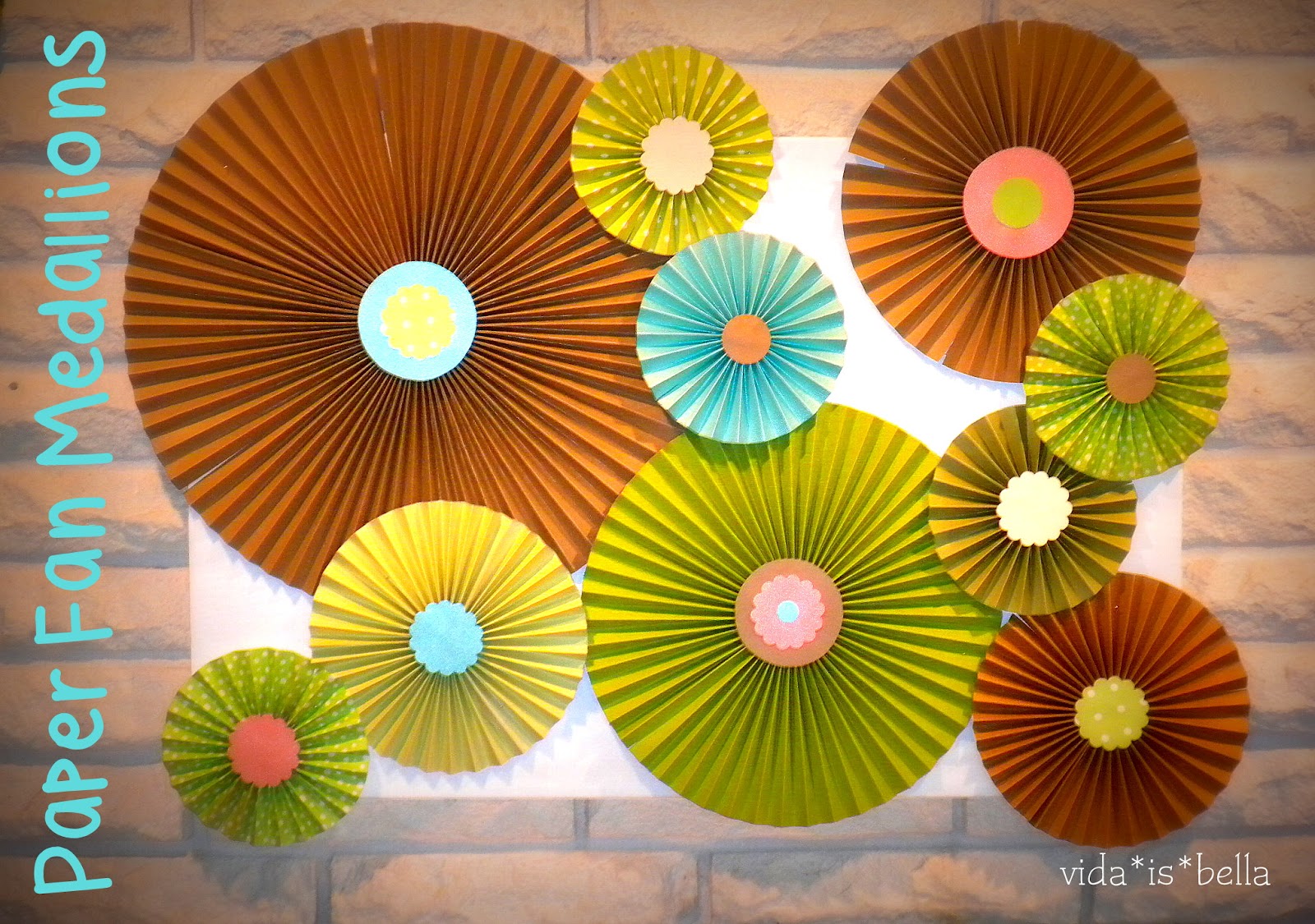 How To Make Hanging Paper Fan Medallions at Jennifer Aranda blog