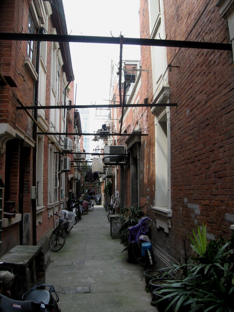 A Lane House in Shanghai Gendler