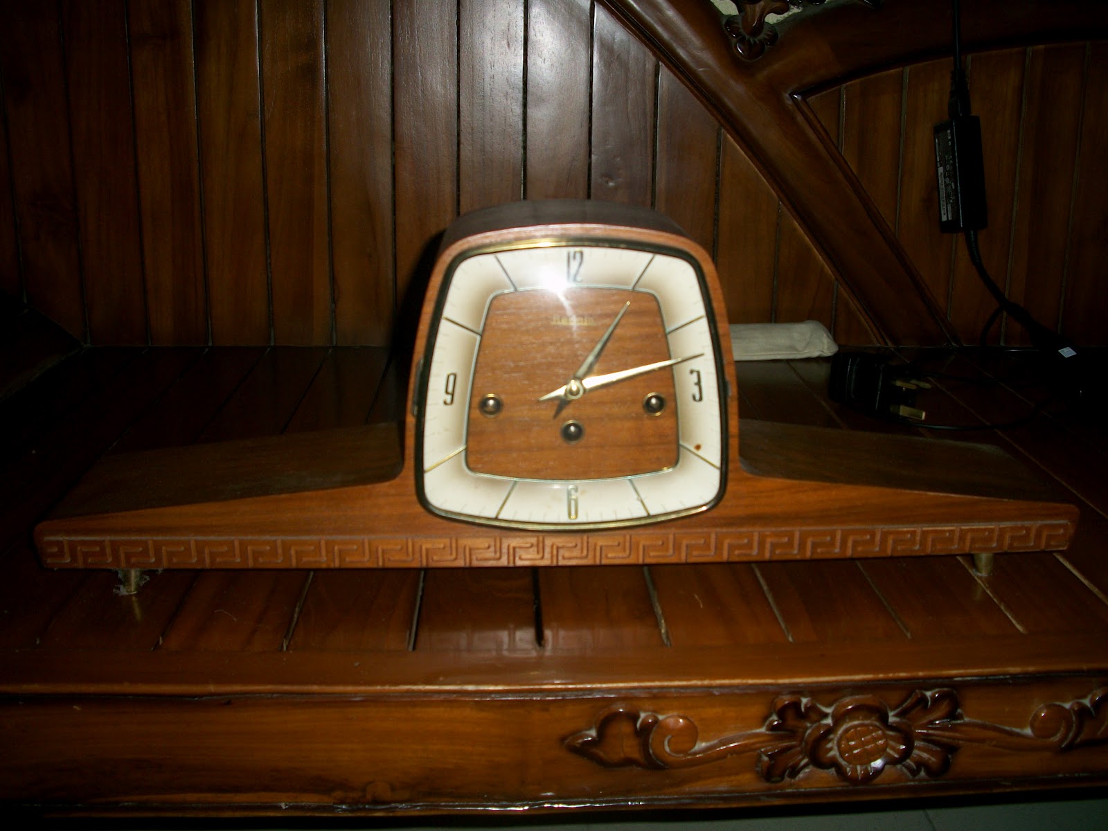 collectible items Vintage Hermle mantel clock