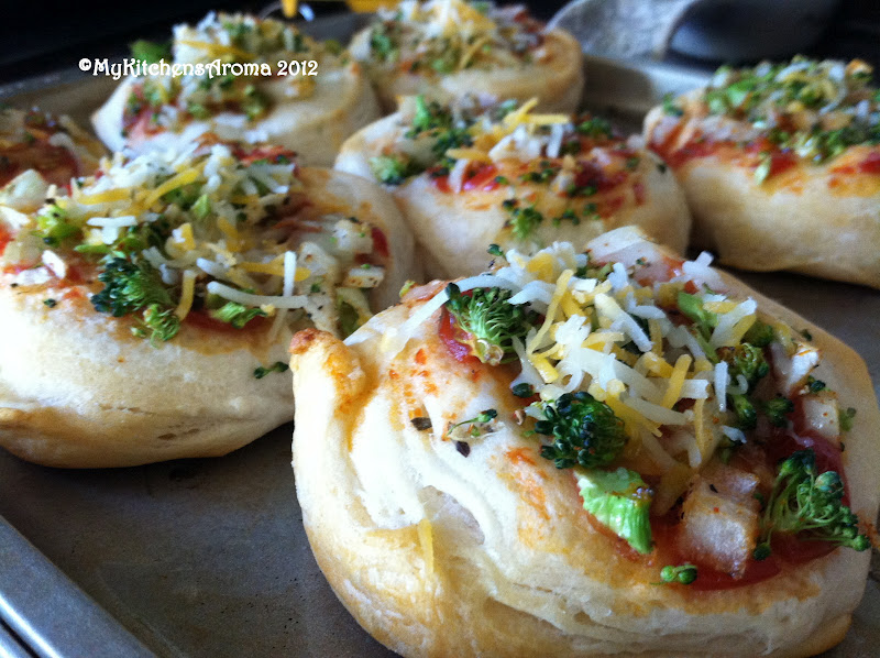 The Sizzling Pan "Appetizers" Mini 'biscuit' pizzas/ Veggie Focaccia