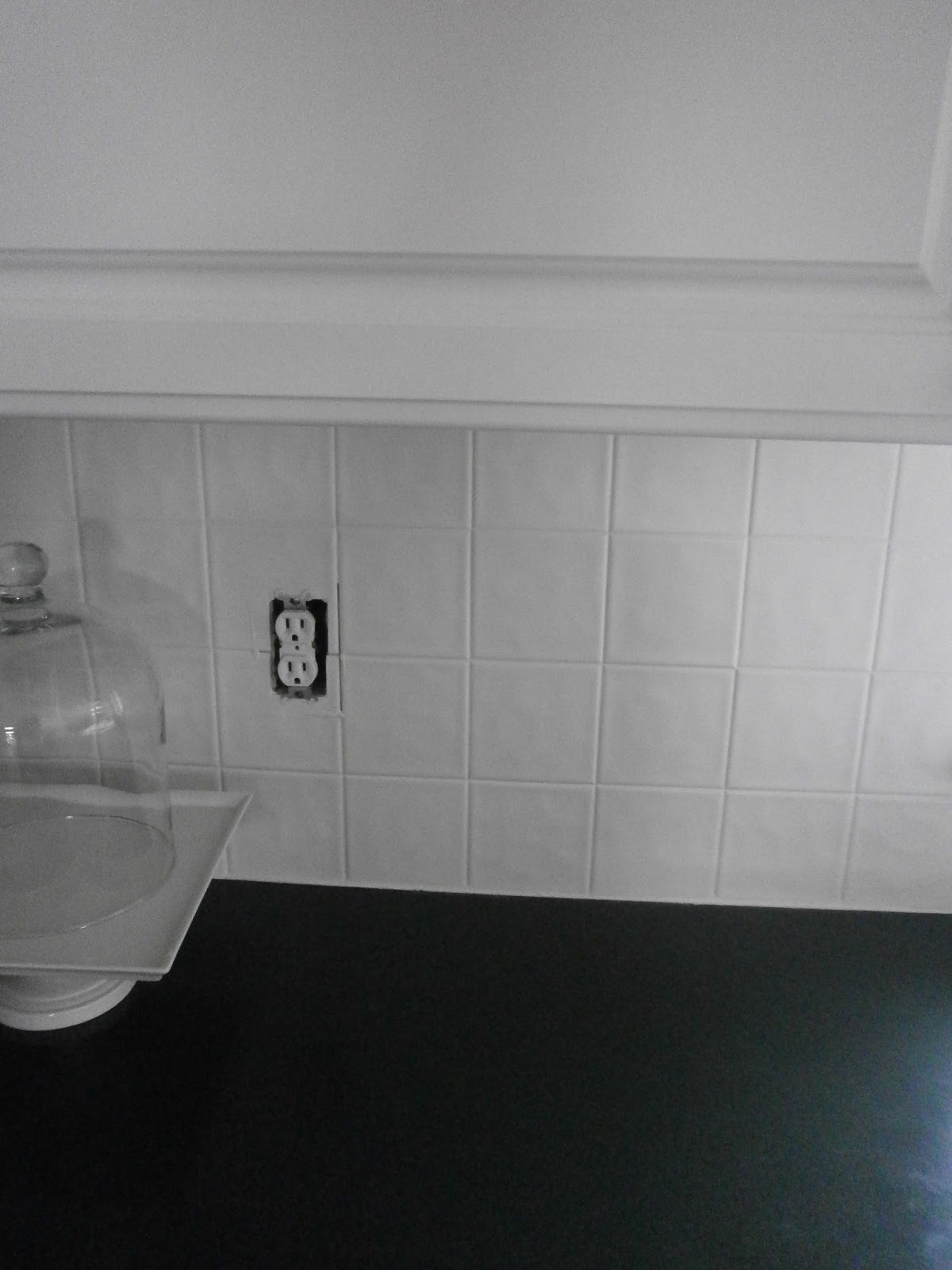 DIY Painting A Ceramic Tile Backsplash