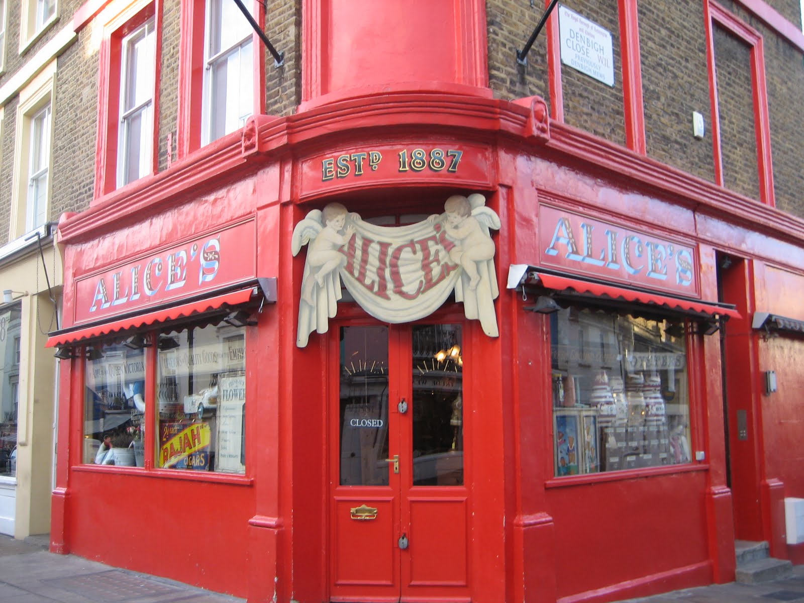 Lentil Breakdown Travel Bite Portobello Road, London