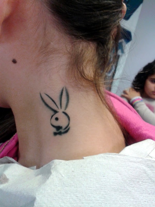 Playboy Hase Airbrush Tattoo