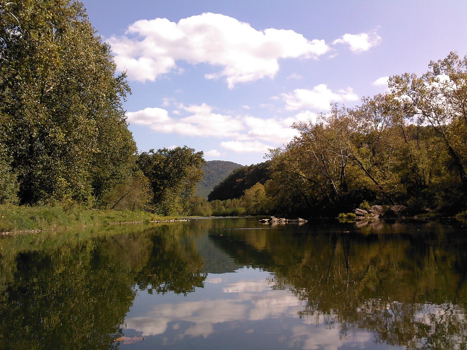 Virginia Paddler Maury River south of Buena Vista, October 2011