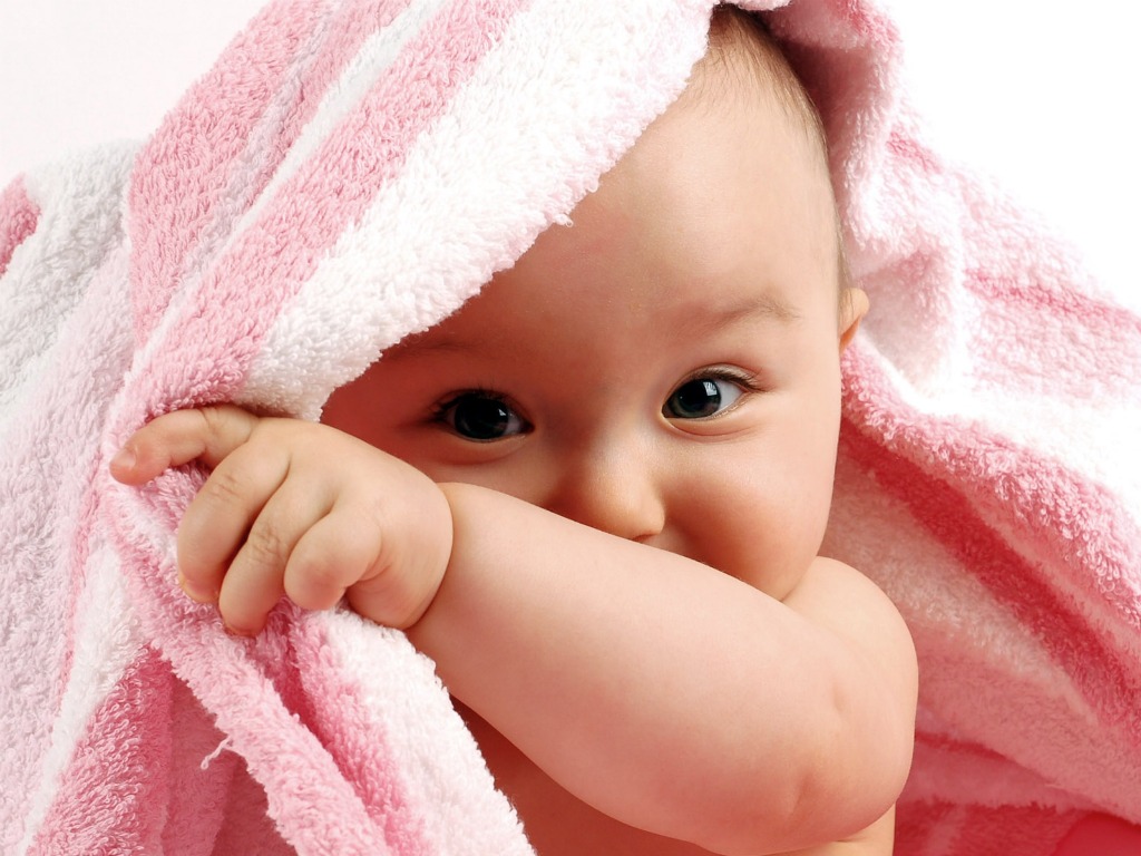 View Wallpaper Love Baby Pic Background