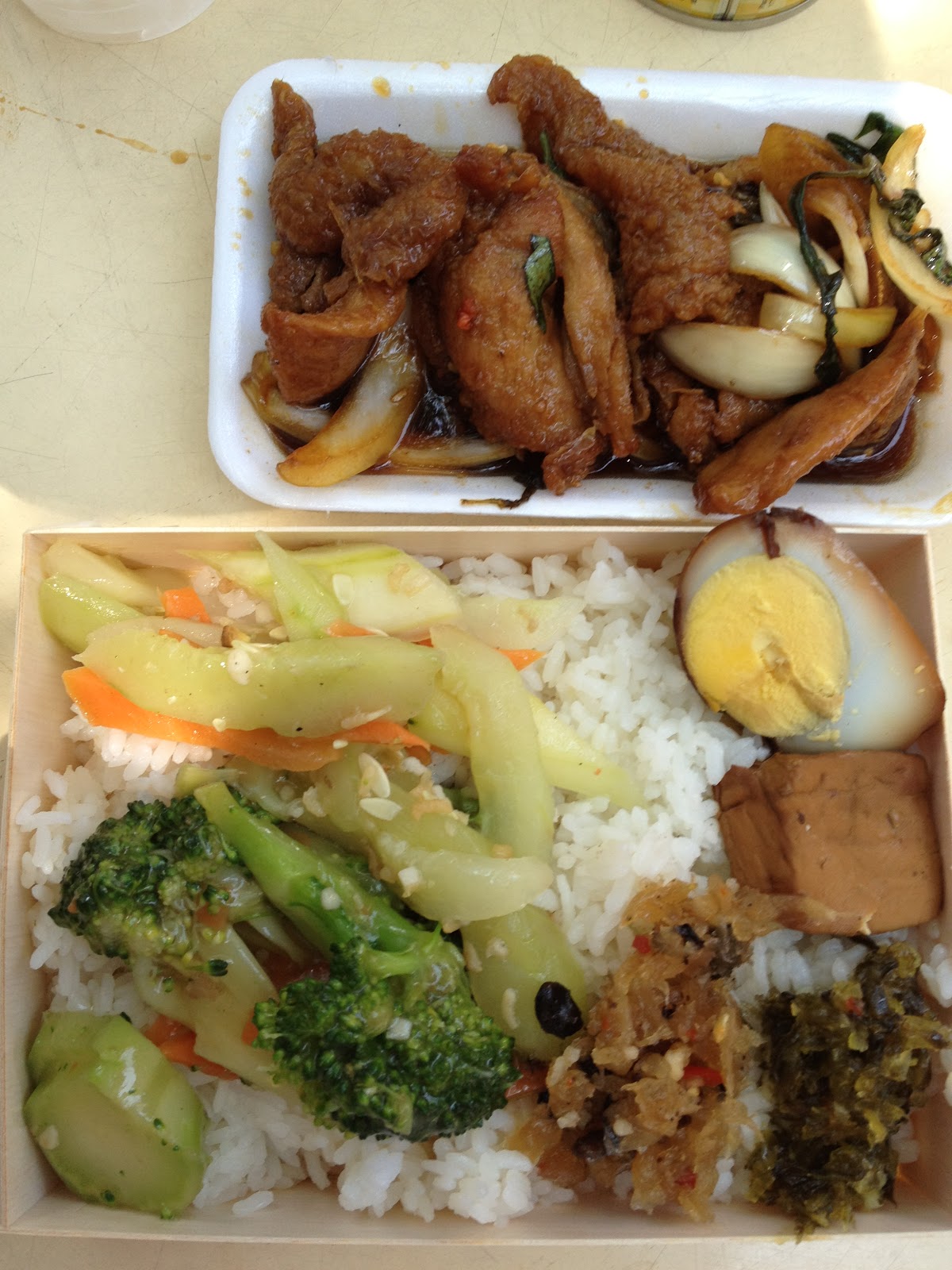 Prices in Singapore. Singapore Food Price. Taiwanese Food Lau Pa Sat