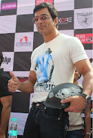 download hd photos of john abharam at mumbai super bike rally