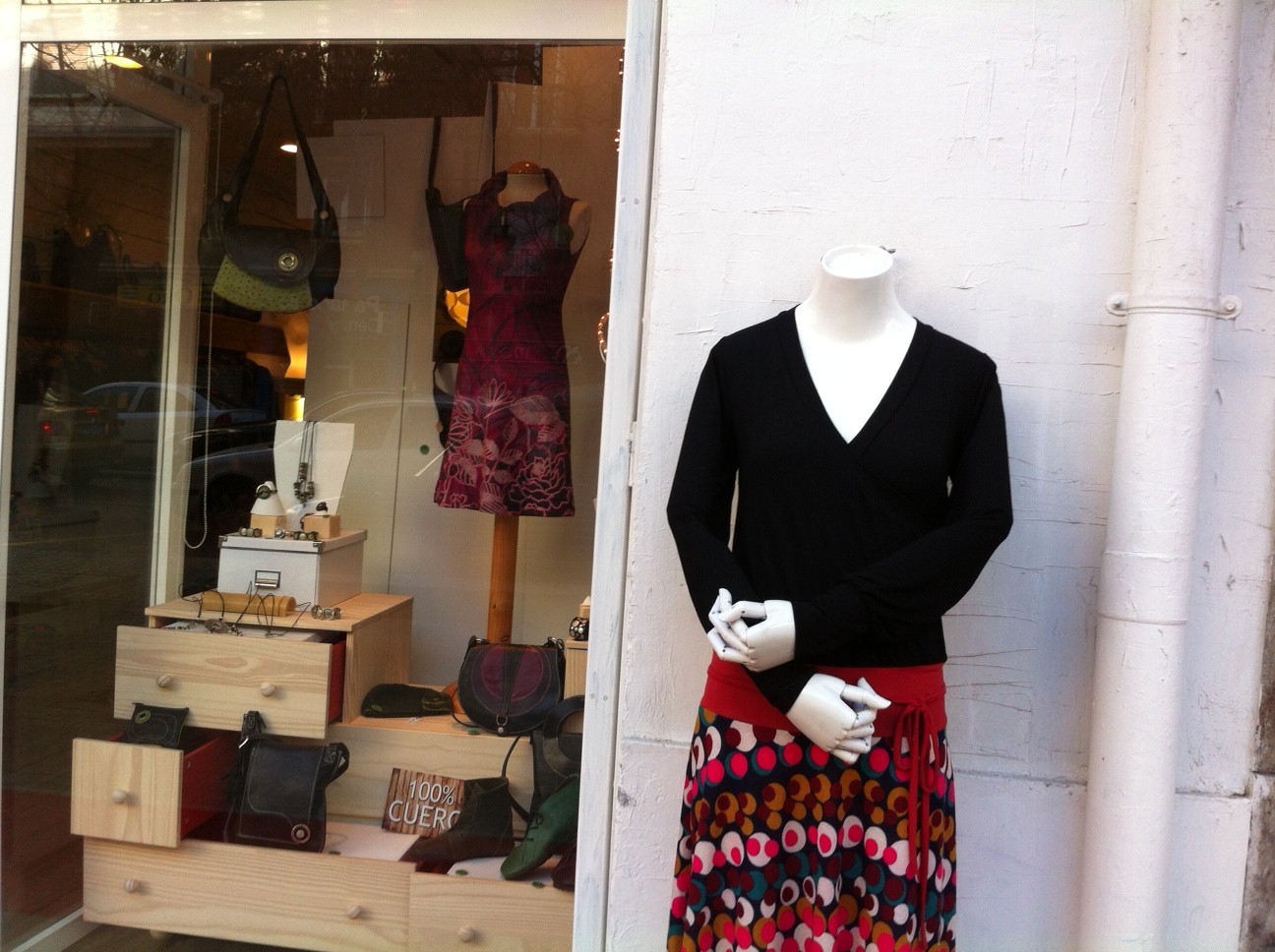 Nasel Comunicacion KOLASH by Sonia