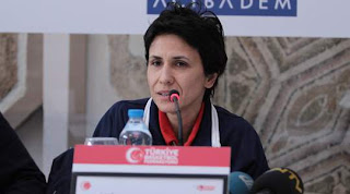 Derya Özyer yuvaya döndü.